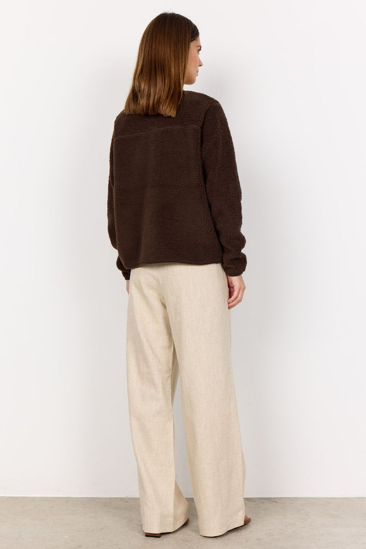 Women's Button-Front Jacket with Textured Surface and Round Neckline