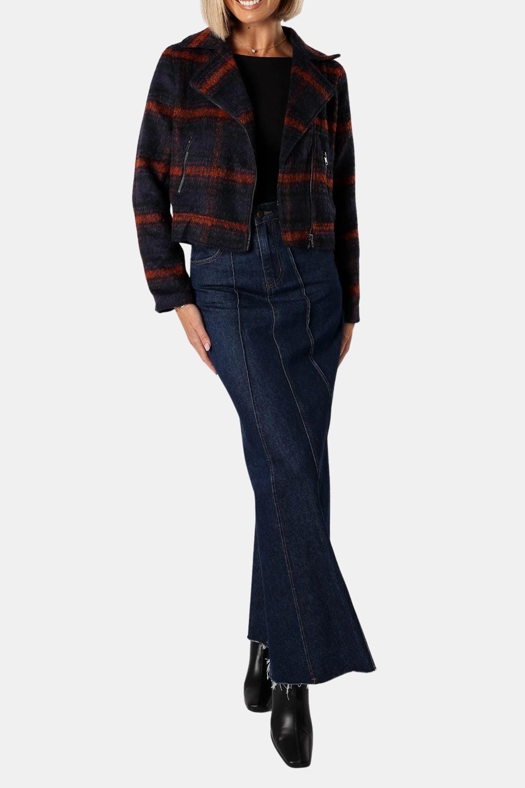 Women's Cropped Plaid Zip-Front Jacket with Stand Collar and Long Sleeves