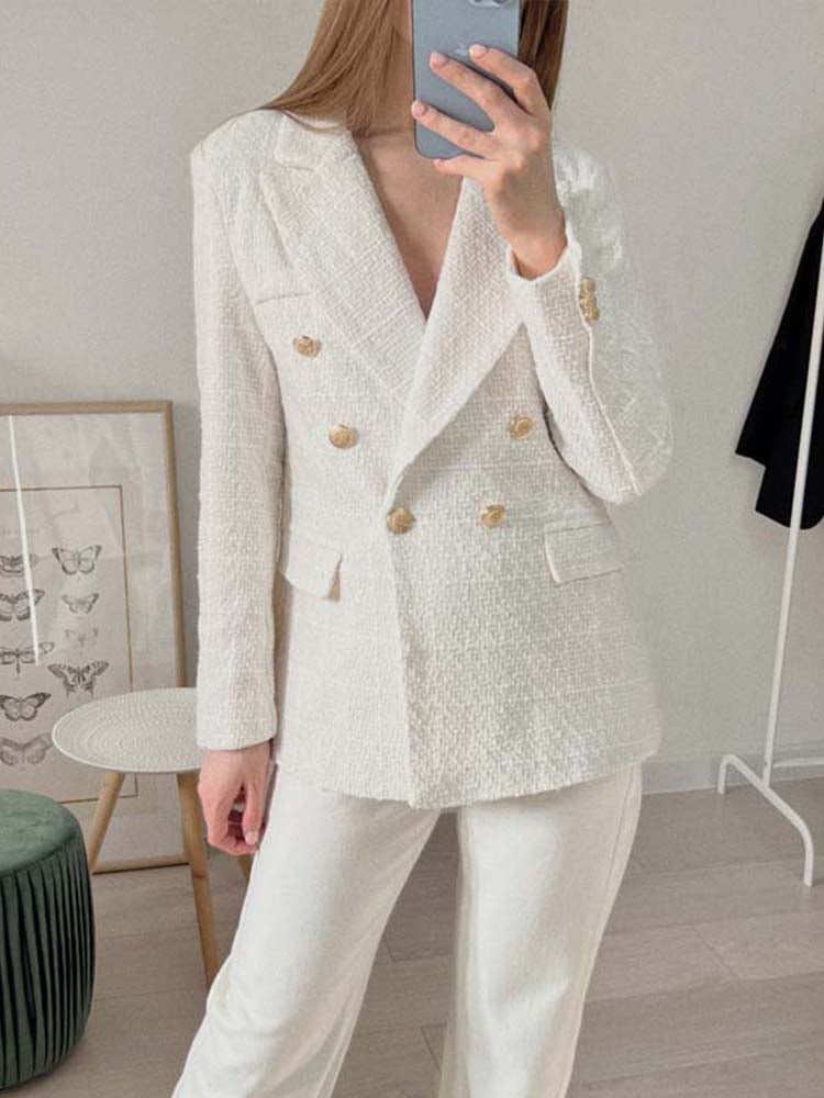 Women's Double-Breasted Blazer with Wide Lapels and Front Pockets