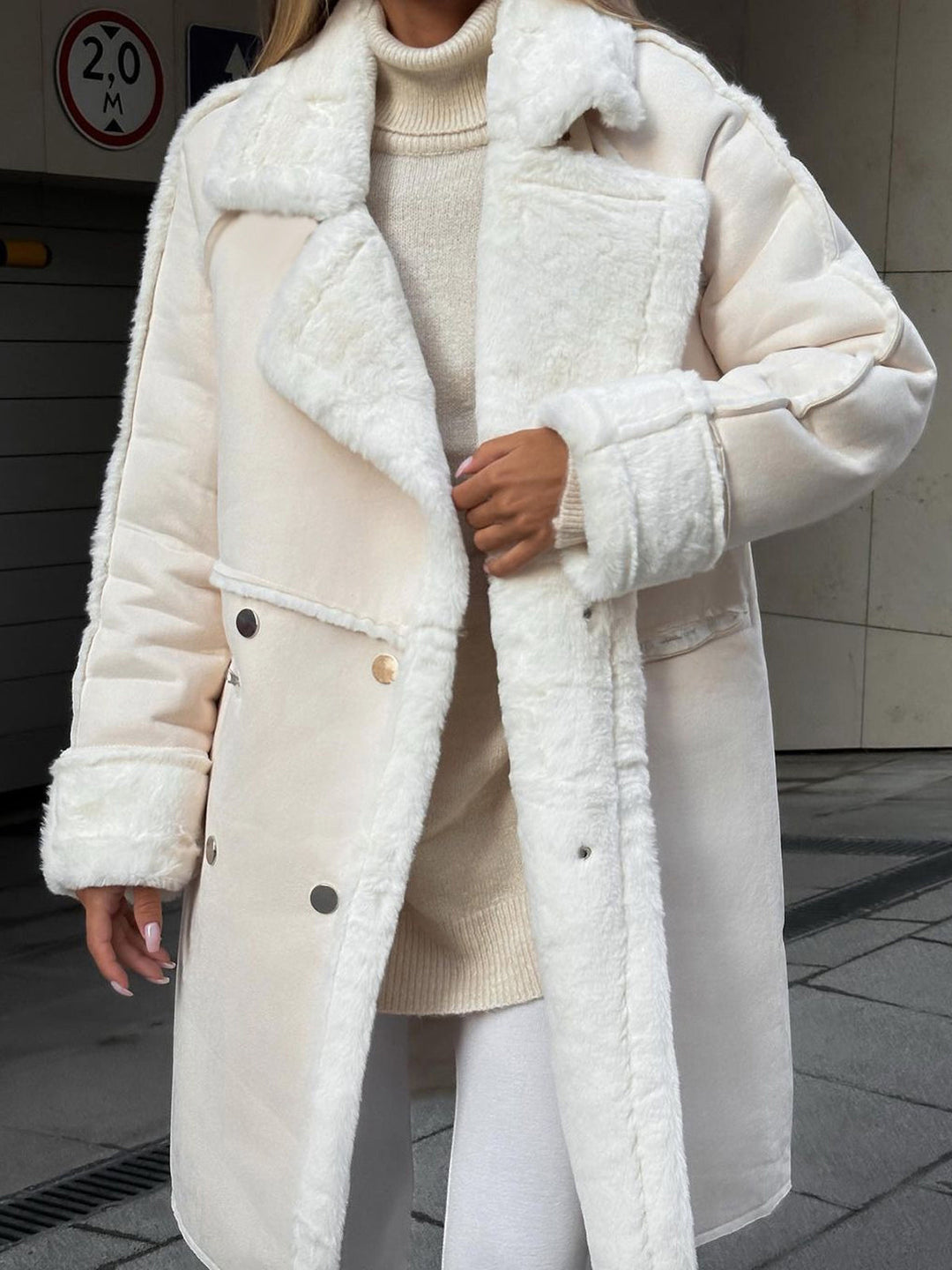 Women's Double-Breasted Coat with Lapel Collar and Plush Trim