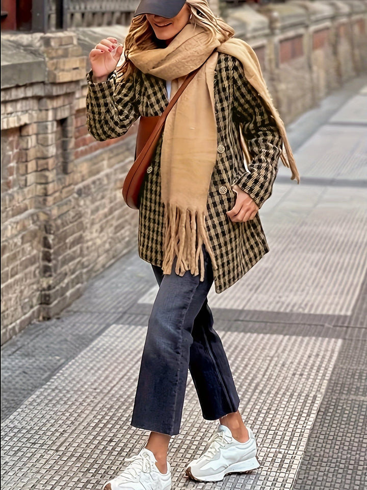 Women's Houndstooth Jacket with Lapel Collar and Button Closure