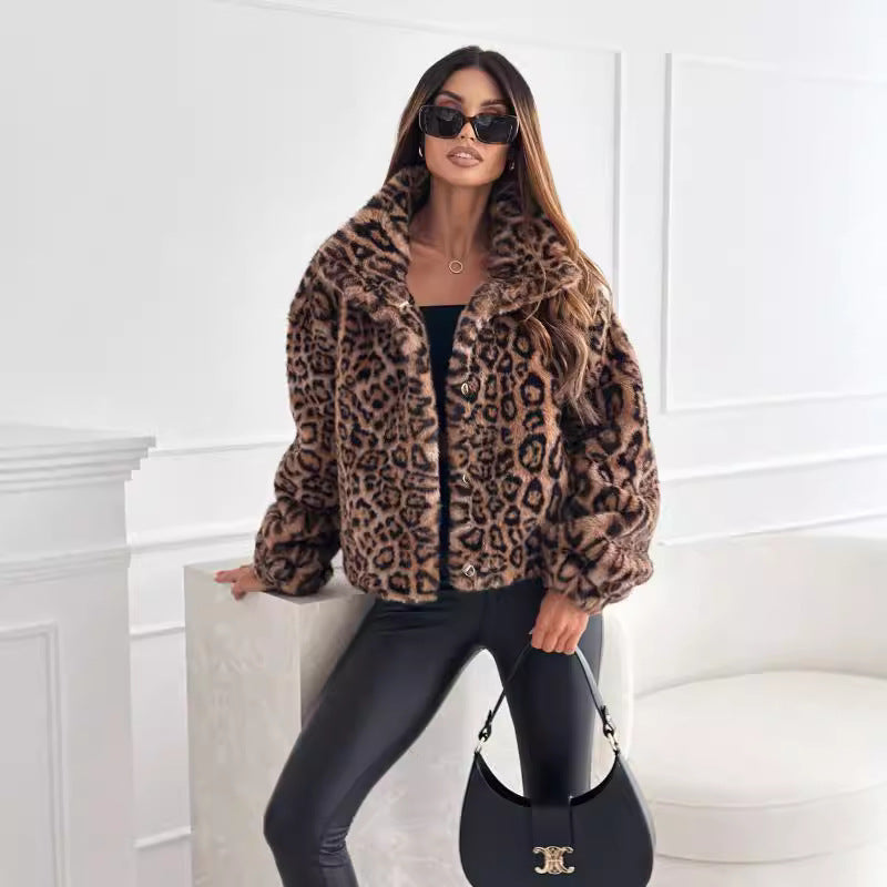 Women's Jacket with Leopard Print and Button Closure with Wide Lapel Collar