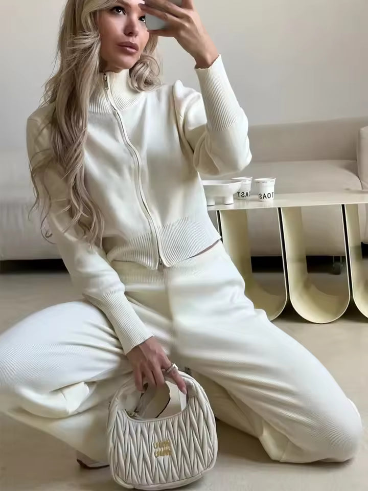 Women's Knitted Two-Piece Set with Zip Jacket and Wide-Leg Trousers