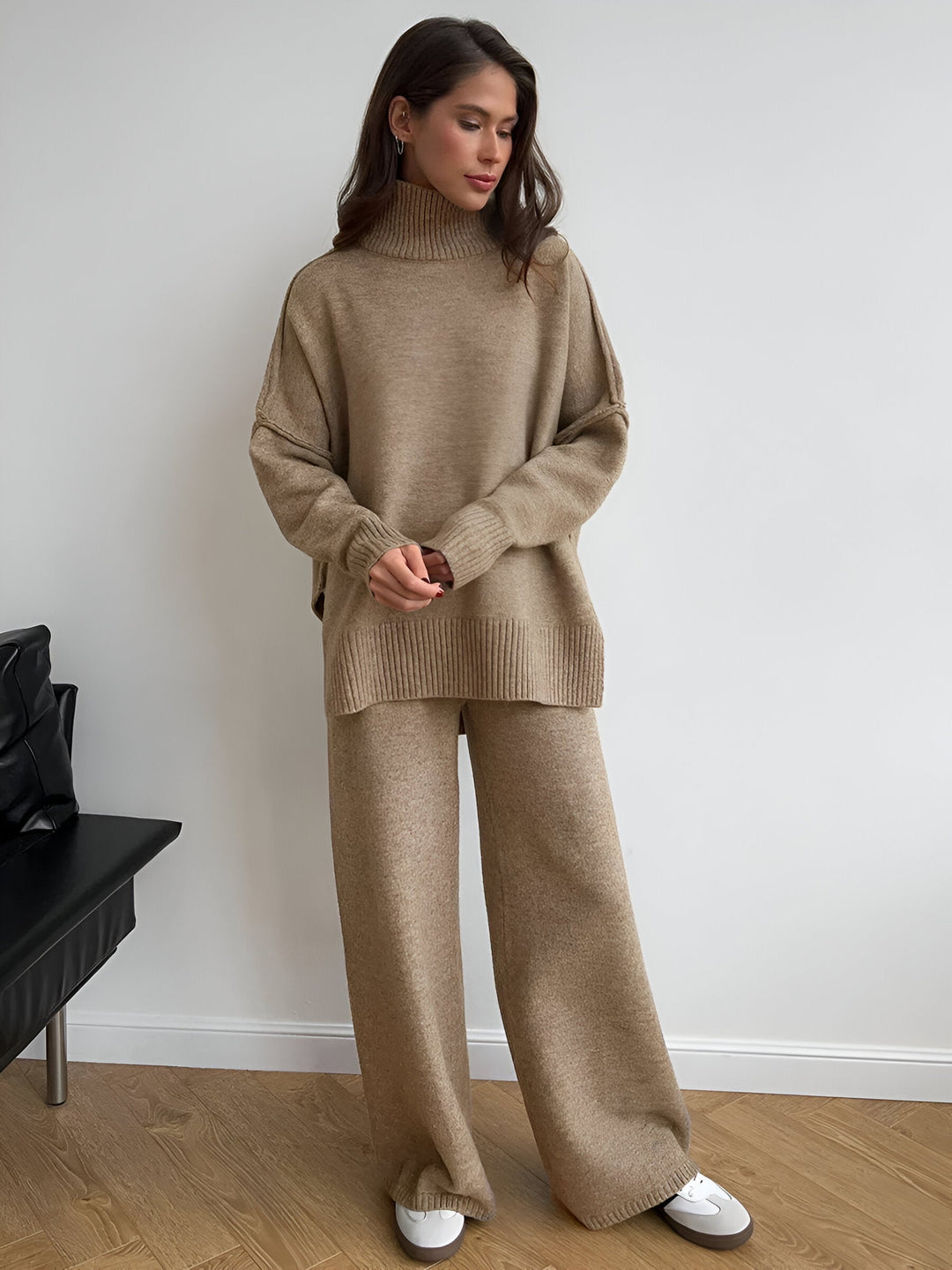 Women's Roll Neck Jumper and Wide-Leg Trouser Set with Long Sleeves