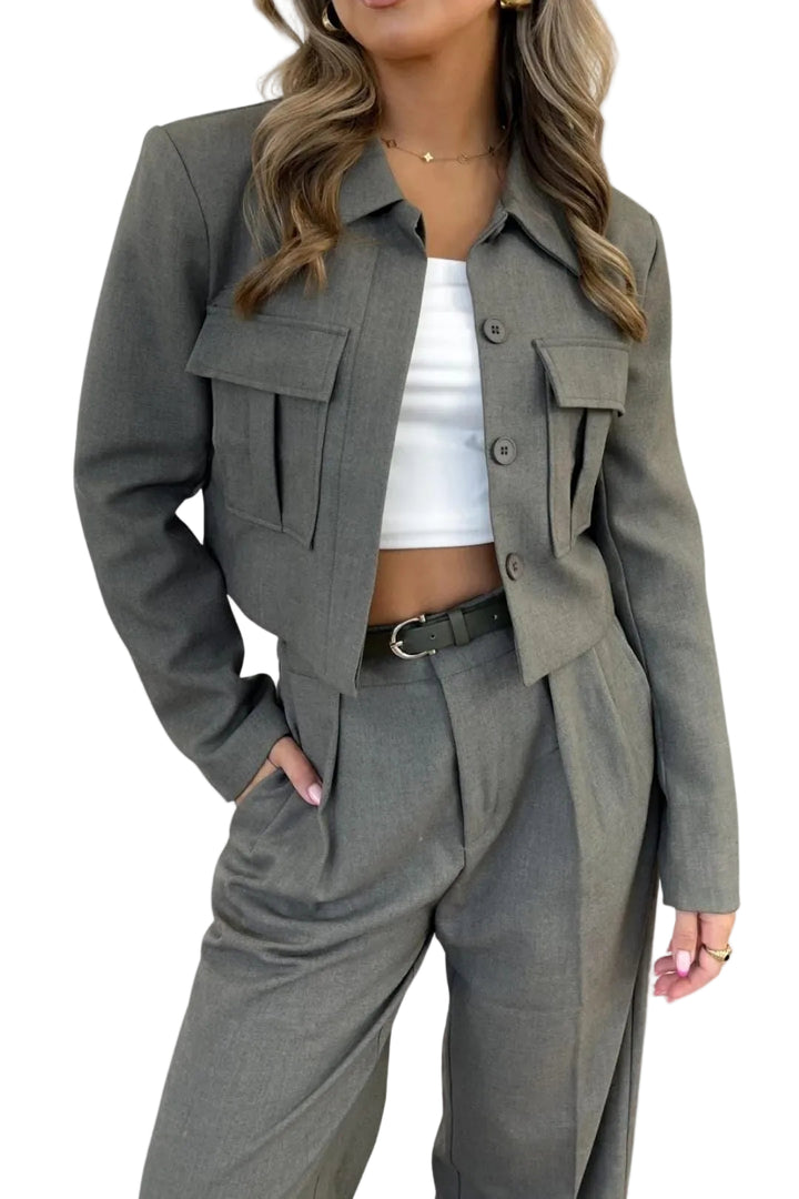 Women's Single-Button Cropped Blazer with Notched Lapels and Long Sleeves