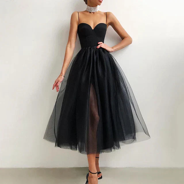Women's Strapless Midi Dress with Sweetheart Neckline and Tulle Skirt