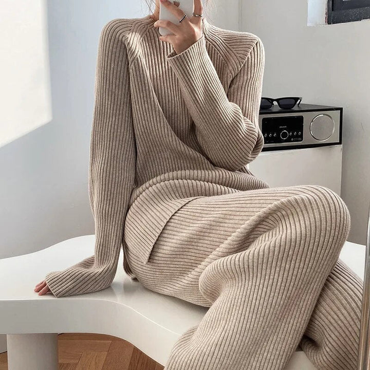 Women's Turtleneck Jumper and Wide-Leg Trousers Knit Set with Ribbed Texture