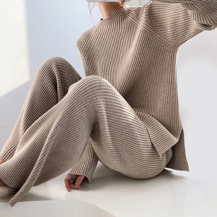 Women's Turtleneck Jumper and Wide-Leg Trousers Knit Set with Ribbed Texture