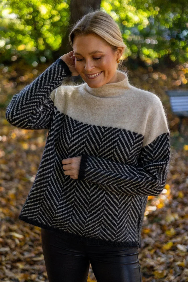 Women's Turtleneck Jumper with Chevron Pattern and Long Sleeves