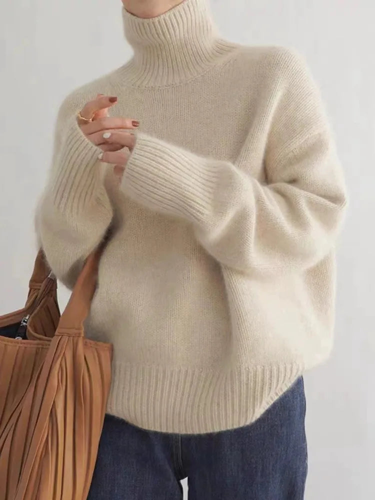 Women's Turtleneck Jumper with Ribbed Knit Texture and Long Sleeves