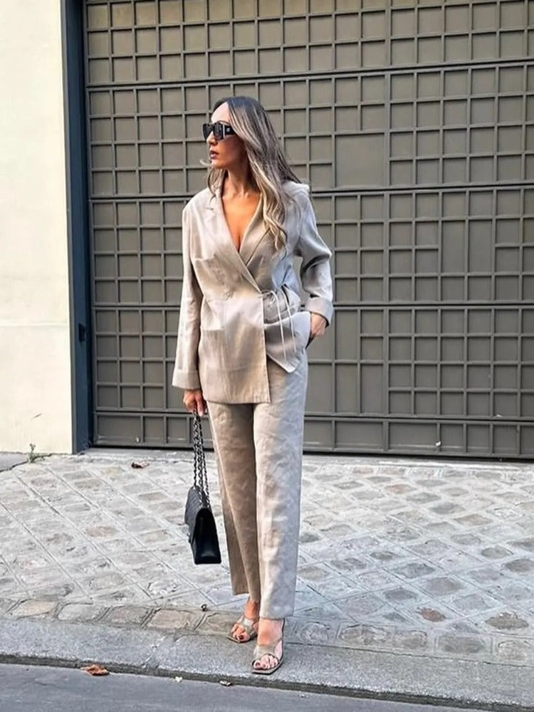 Women's Two-Piece Set with Long Blazer and Wide-Leg Trousers
