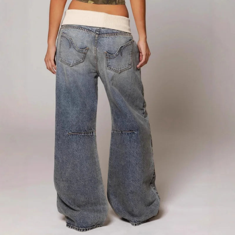 Women's Wide-Leg Denim Jeans with Curved Seams and Front Pockets