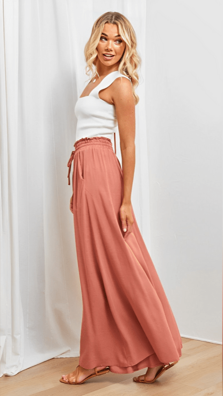 Women's Wide-Leg Trousers with Elasticated Waist and Front Pleats